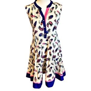 Neerus sleeveless a-line dress. Size M. Beautiful blues & pink feather pattern.